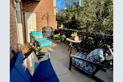 822 W Hubbard Street #2, Chicago, IL 60642 - Photo 19