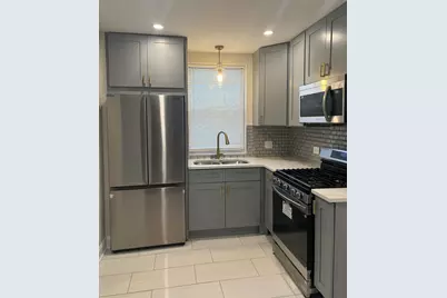 2049 E 93rd Street, Chicago, IL 60617 - Photo 5