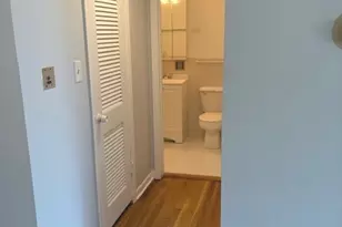 4659 Dobson St, Skokie, IL 60076 - Photo 9