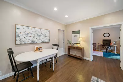 738 Hinman Avenue #2E, Evanston, IL 60202 - Photo 9