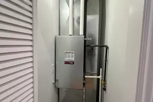 2002 W 21st Pl, Chicago, IL 60608 - Photo 9