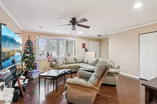 641 Winthrop Ave, Glendale Heights, IL 60139 - Photo 3