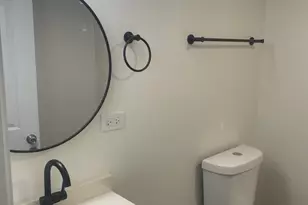 654 W 111th St, Chicago, IL 60628 - Photo 19