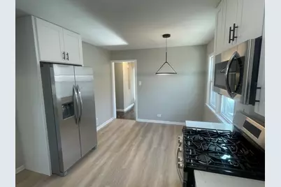 654 W 111th Street, Chicago, IL 60628 - Photo 7