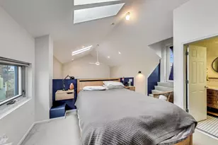 2251 W St Paul Ave, Chicago, IL 60647 - Photo 11