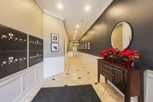 4553 N Magnolia Ave, Chicago, IL 60640 - Photo 3