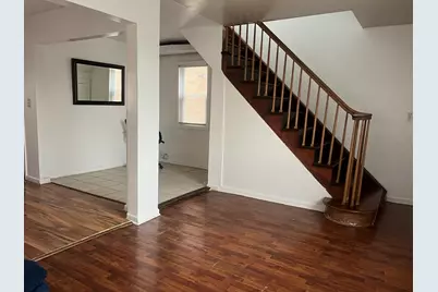 7748 Newland Avenue, Burbank, IL 60459 - Photo 3