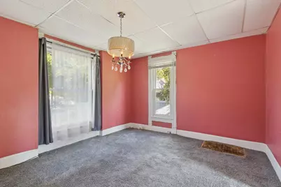 201 N Hinkley Avenue, Rockford, IL 61101 - Photo 11