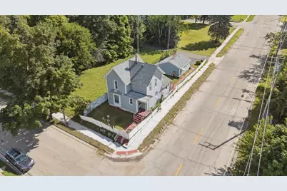 201 N Hinkley Avenue, Rockford, IL 61101 - Photo 35