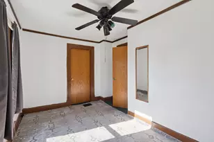 201 N Hinkley Ave, Rockford, IL 61101 - Photo 23