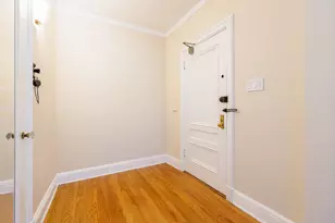 1765 E 55th St, Chicago, IL 60615 - Photo 5