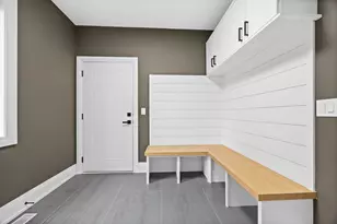 8743 Austin Ave, Oak Lawn, IL 60453 - Photo 15