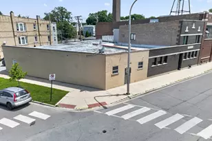 4122 W Grand Ave, Chicago, IL 60651 - Photo 1