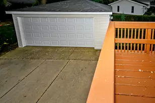 632 Grace Ln, Schaumburg, IL 60193 - Photo 11