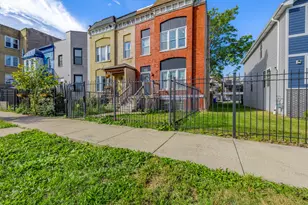 1908 S Sawyer Ave, Chicago, IL 60623 - Photo 3