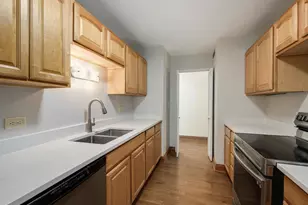 6301 N Sheridan Rd, Chicago, IL 60660 - Photo 5