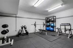 6301 N Sheridan Rd, Chicago, IL 60660 - Photo 17