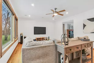 1168 Vineyard Dr, Gurnee, IL 60031 - Photo 13