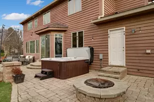 1168 Vineyard Dr, Gurnee, IL 60031 - Photo 55