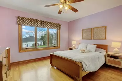 1168 Vineyard Drive, Gurnee, IL 60031 - Photo 37