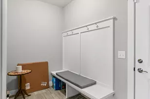 1105 Glen Abbey Dr, Champaign, IL 61822 - Photo 17