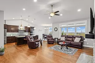 1105 Glen Abbey Dr, Champaign, IL 61822 - Photo 7