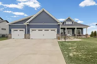 1105 Glen Abbey Dr, Champaign, IL 61822 - Photo 3