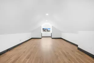 5526 S Albany Ave, Chicago, IL 60629 - Photo 17