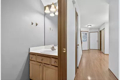 1176 Talbots Lane, Elk Grove Village, IL 60007 - Photo 11