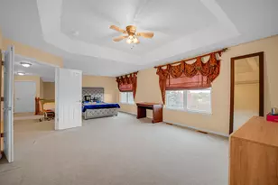 2405 River Hills Ln, Bolingbrook, IL 60490 - Photo 13