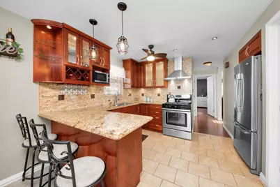 7820 Nagle Avenue, Burbank, IL 60459 - Photo 5