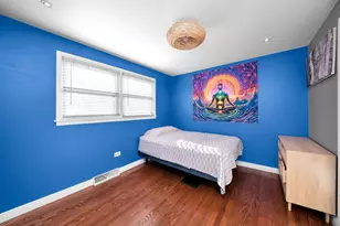 7820 Nagle Ave, Burbank, IL 60459 - Photo 11