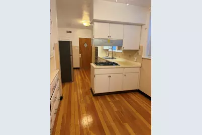 7544 N Oakley Avenue #2, Chicago, IL 60645 - Photo 3