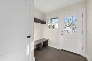 133 E Washington St, Villa Park, IL 60181 - Photo 9