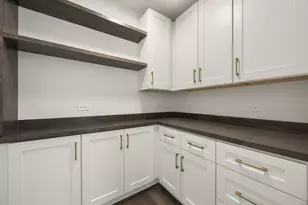 133 E Washington St, Villa Park, IL 60181 - Photo 7