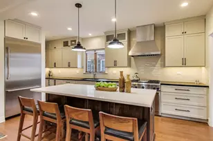 828 Wesley Ave, Oak Park, IL 60304 - Photo 11