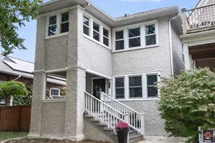 828 Wesley Ave, Oak Park, IL 60304 - Photo 1