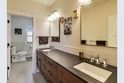 828 Wesley Avenue, Oak Park, IL 60304 - Photo 25