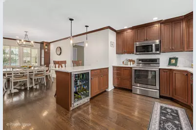 23W070 Mulberry Lane, Glen Ellyn, IL 60137 - Photo 11