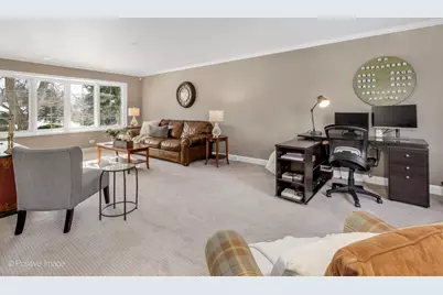 23W070 Mulberry Lane, Glen Ellyn, IL 60137 - Photo 5