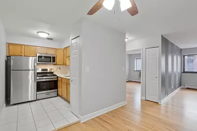 6758 N Sheridan Avenue #232, Chicago, IL 60626 - Photo 3