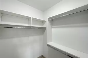 4054 S Indiana Ave, Chicago, IL 60653 - Photo 13