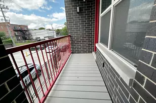 4054 S Indiana Ave, Chicago, IL 60653 - Photo 17