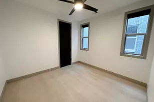 4054 S Indiana Ave, Chicago, IL 60653 - Photo 9