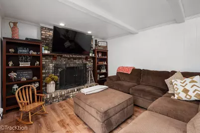 23061 N Apple Hill Lane, Lincolnshire, IL 60069 - Photo 15