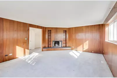 221 Heine Avenue, Elgin, IL 60123 - Photo 13