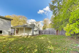 221 Heine Ave, Elgin, IL 60123 - Photo 35
