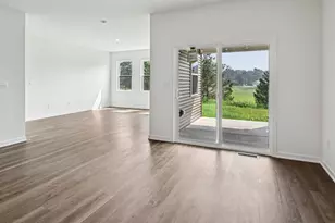 2522 Redwood Trl, Wonder Lake, IL 60097 - Photo 9