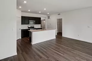 2522 Redwood Trl, Wonder Lake, IL 60097 - Photo 5