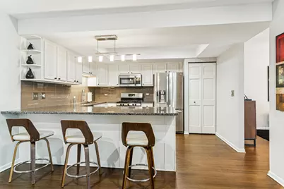 1 Harrogate On Oxford Road, Rolling Meadows, IL 60008 - Photo 7